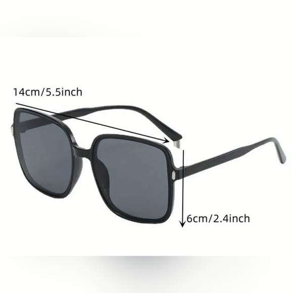 Women's Fashion Sunglasses Black - Picture 2 of 3